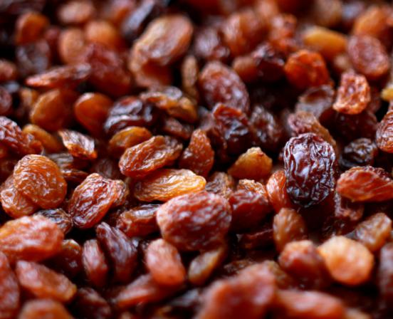 مراکز عرضه کشمش پلویی قرمز